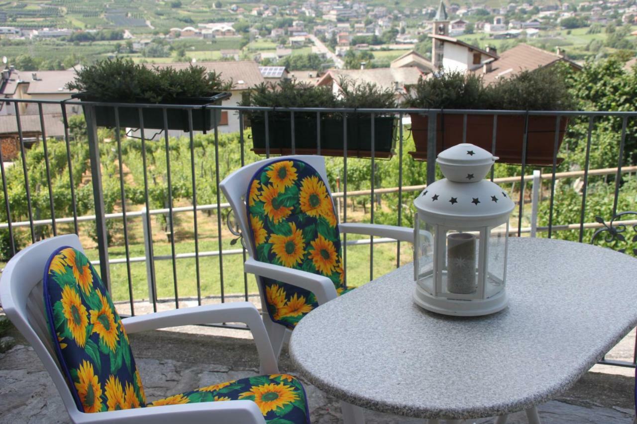 דירות Villa di Tirano La Madonnina מראה חיצוני תמונה